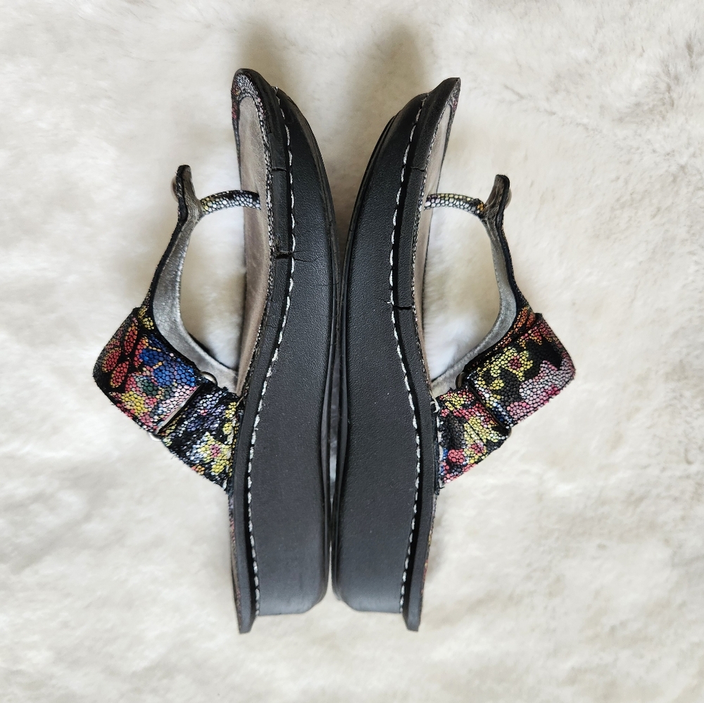 Alegria Carina Flip Flop Comfort Sandals Leather Floral Print Size 36/6 - Picture 3 of 14
